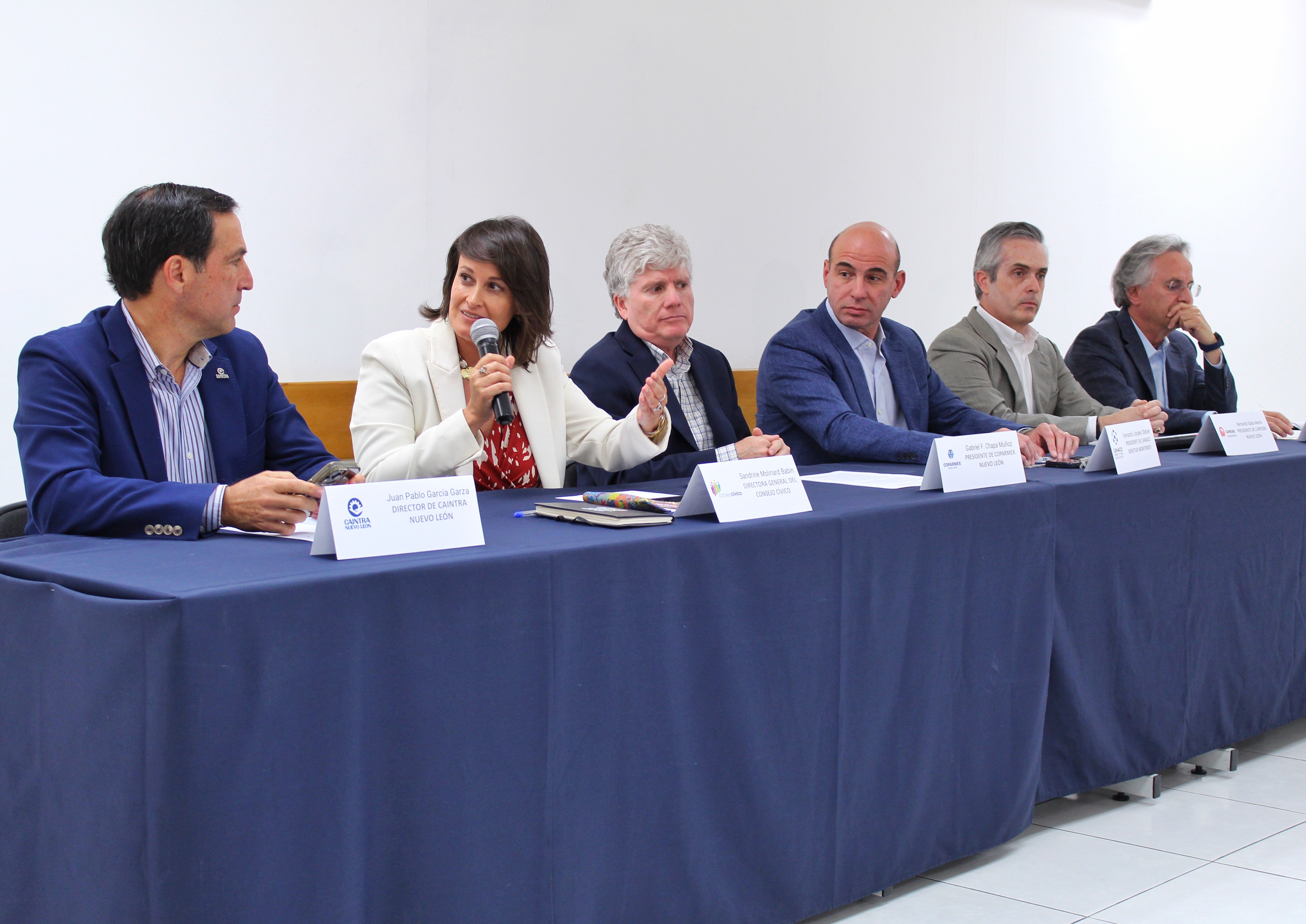 ESTÁ EN MANOS DE SENADORES QUE REFORMA AL PODER JUDICIAL NO ARRIESGUE LA DEMOCRACIA