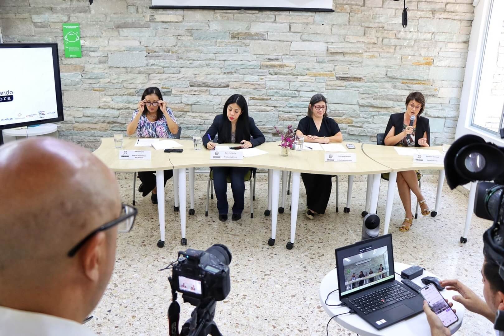 Piden a diputados de Nuevo León eliminar delitos contra el honor del Código Penal